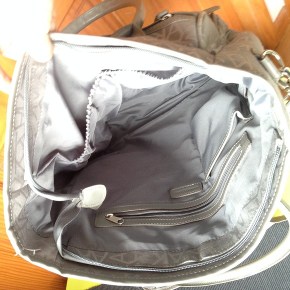 AK large gray canvas tote with strap - Picture 5 of 8